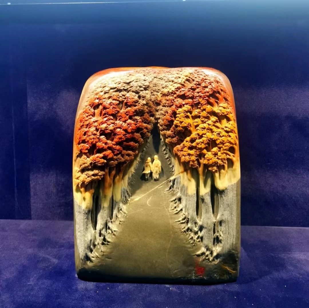 中国工艺美术大师潘成松石雕作品